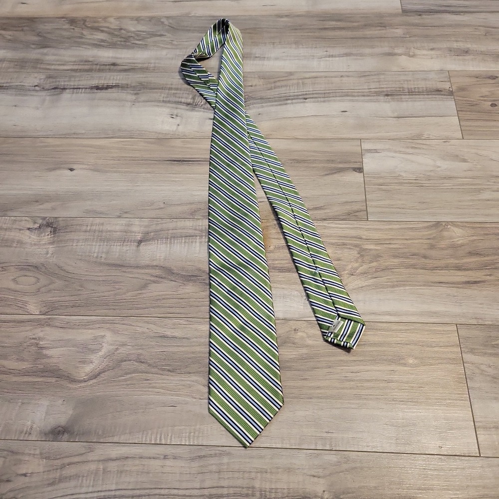 PETER MILLAR Silk Seven Fold Necktie Tie Green Blue White Striped Hand Folded